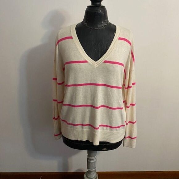 Loft Cream/Pink V-neck Knit sweater. size M - Picture 2 of 4